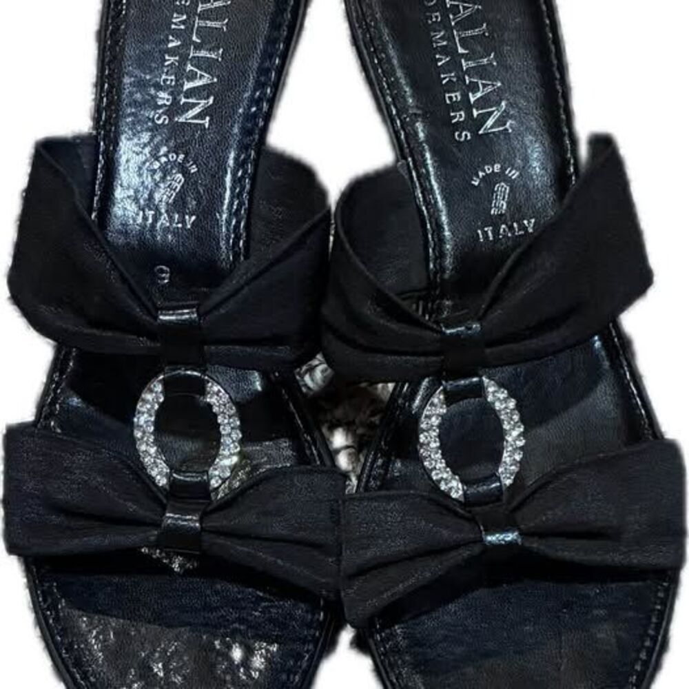 Italian Shoemakers Black Wedge Sandals Made in Italy - Size 9